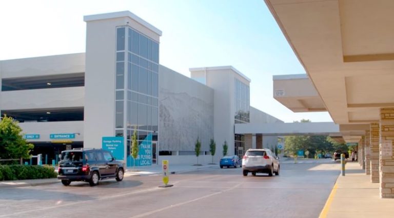 Photo: Exterior of Asheville airport