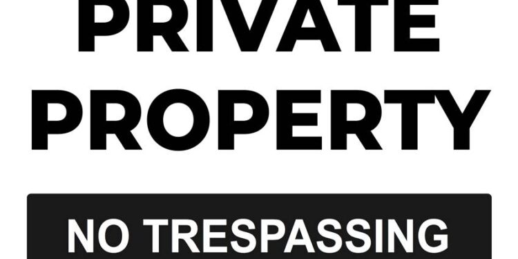 private property no trespassing sign