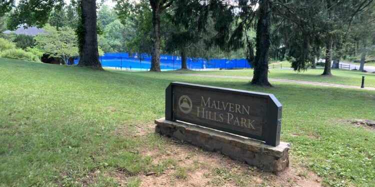 Malvern Hills Park Sign