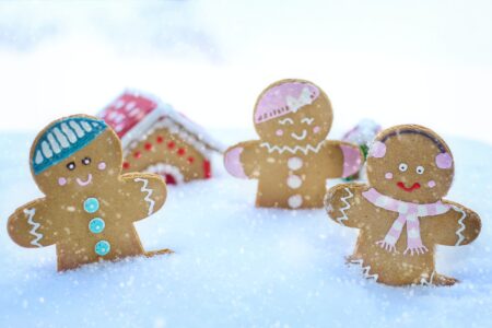 gingerbread cookies in snow