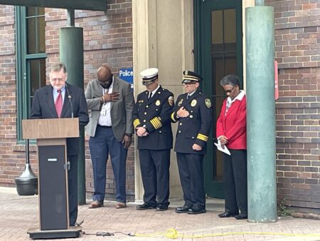 Chaplain Larry Siefferman delivers the Invocation.