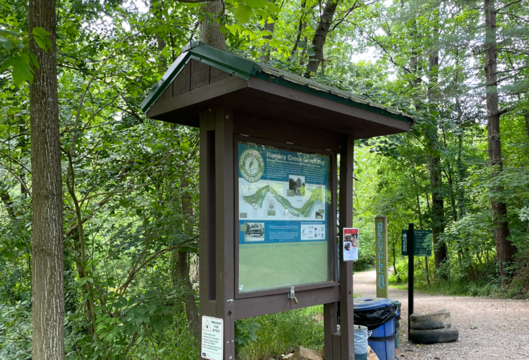 hominy creek trailhead sinage