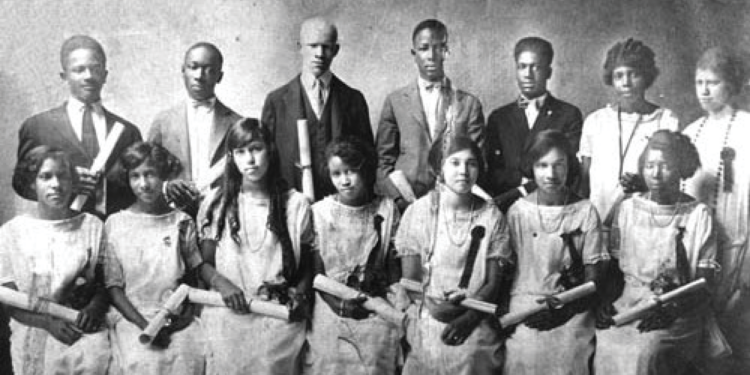 historic photo of Stephens Lee graduates