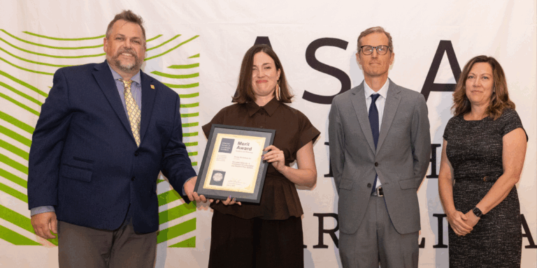 Pete Wall receives award