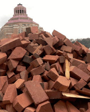 Construction took longer than expected. Coupled with rising costs and fundraising challenges, a planned $2 million endowment to cover park maintenance in perpetuity never materialized and Asheville Parks & Recreation has maintained the park since Pack Square Conservancy’s disillusionment shortly after Pack Square Park opened.