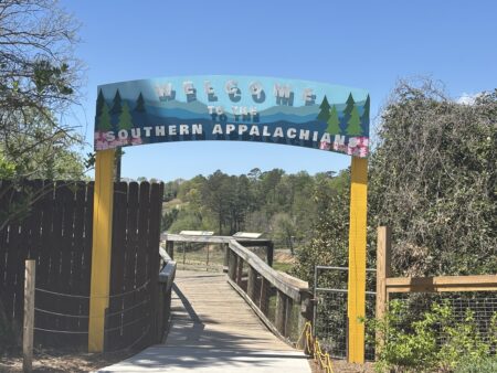 gateway to the southern applachians sign